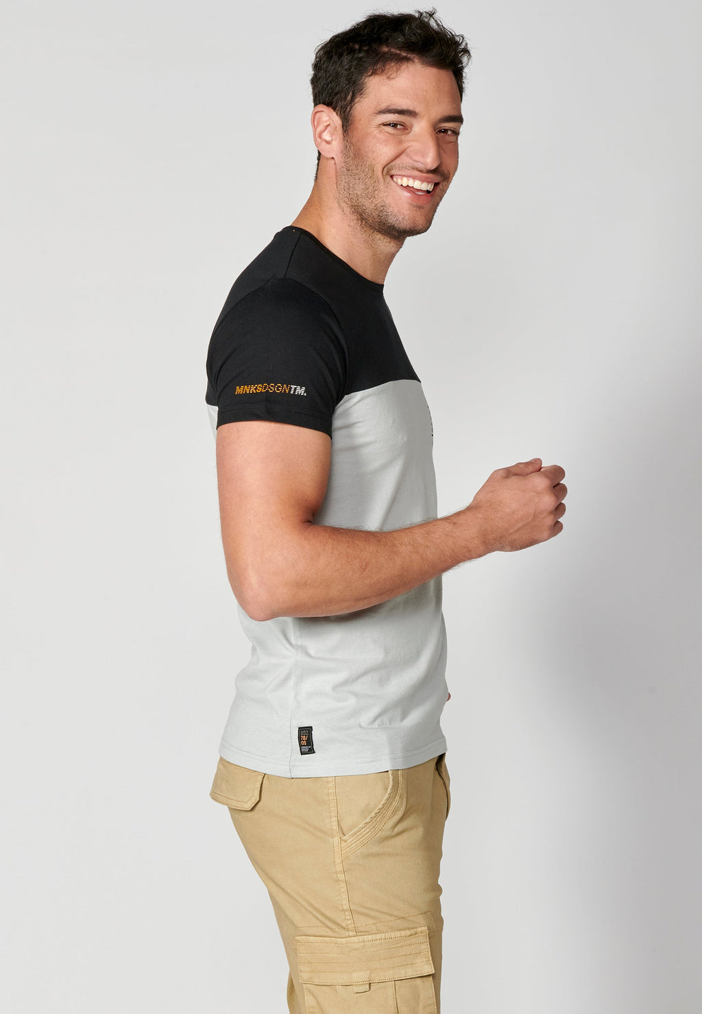 Camiseta Hombre Manga Corta Cuello Redondo Color Block – Koroshi 2311MC20