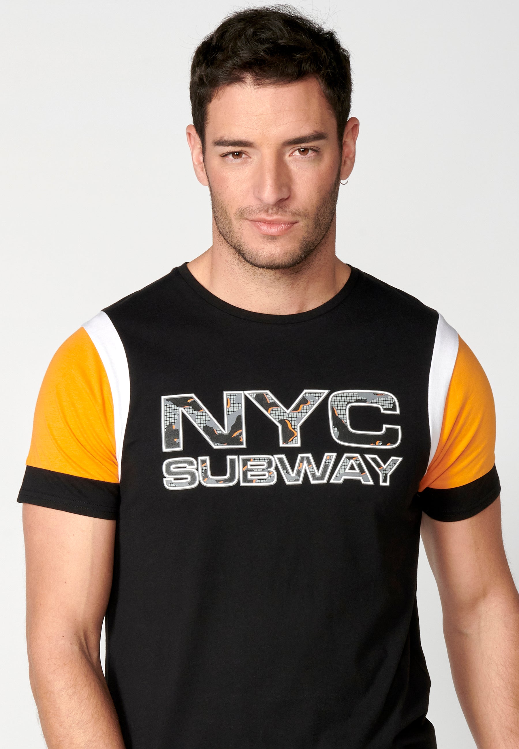 Camiseta Hombre Manga Corta Cuello Redondo Estampada – Koroshi Negro