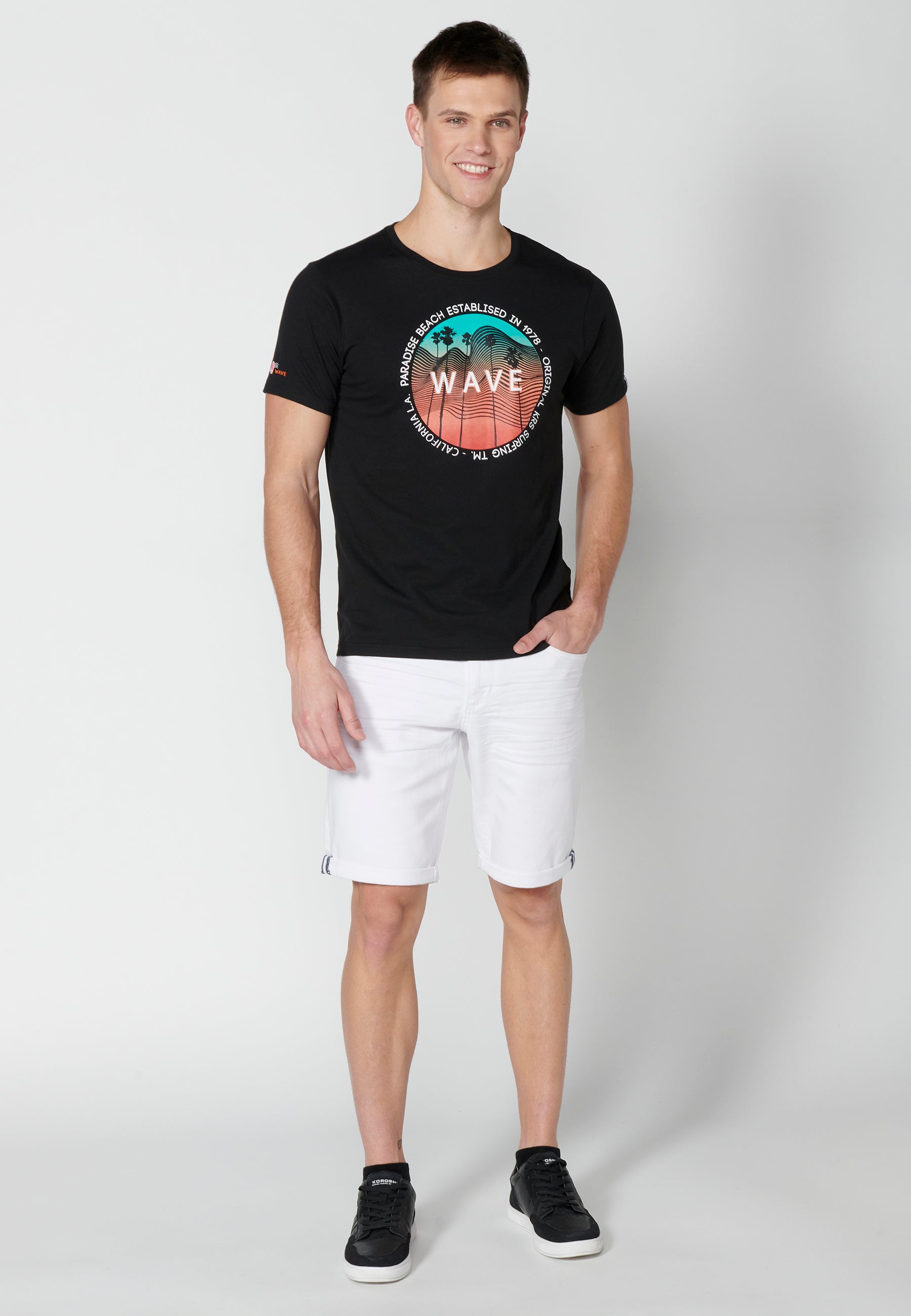 Camiseta Hombre Manga Corta Cuello Redondo Estampada – Koroshi Negro