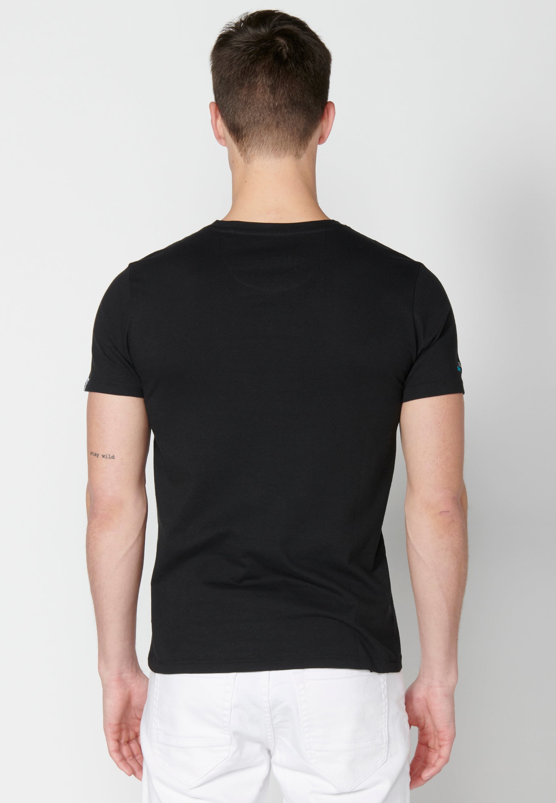 Camiseta Hombre Manga Corta Cuello Redondo Estampada – Koroshi Negro