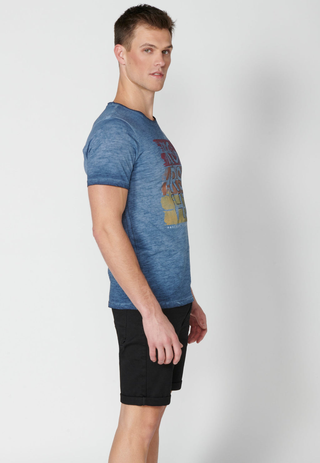 Camiseta Hombre Manga Corta Cuello Redondo Estampada – Koroshi 2311MC29