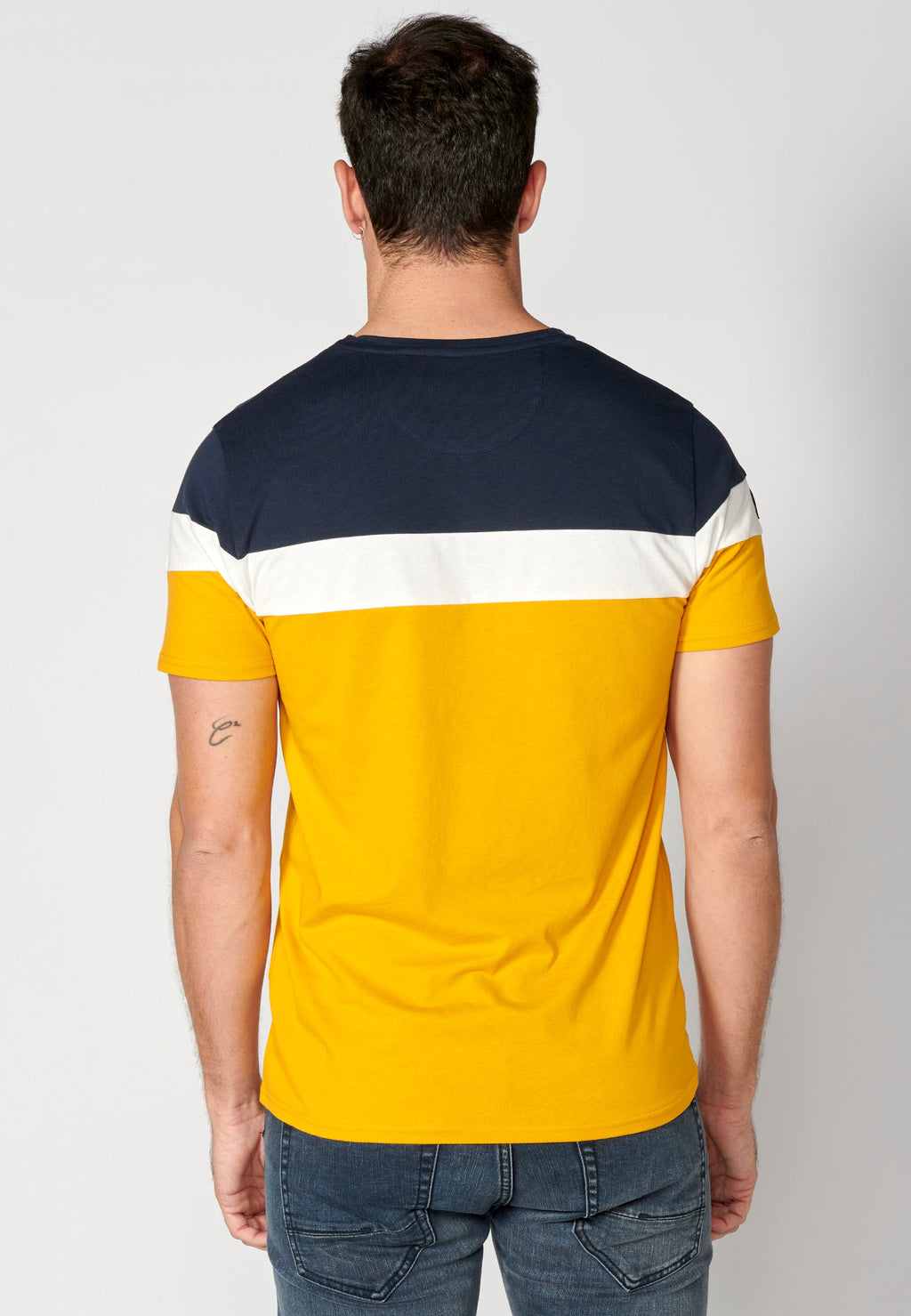 Camiseta Hombre Manga Corta Cuello Redondo Color Block – Koroshi 2311MC34