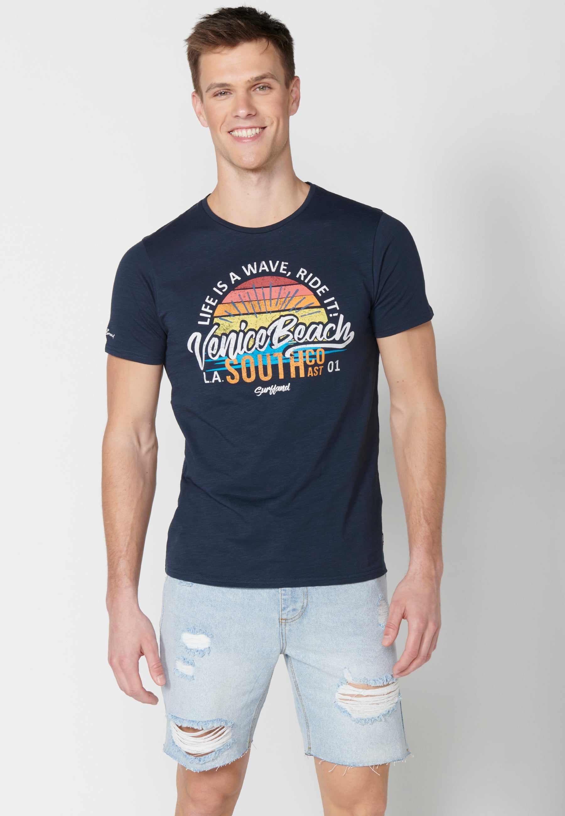Camiseta Hombre Manga Corta Cuello Redondo Estampada – Koroshi 2311MC39