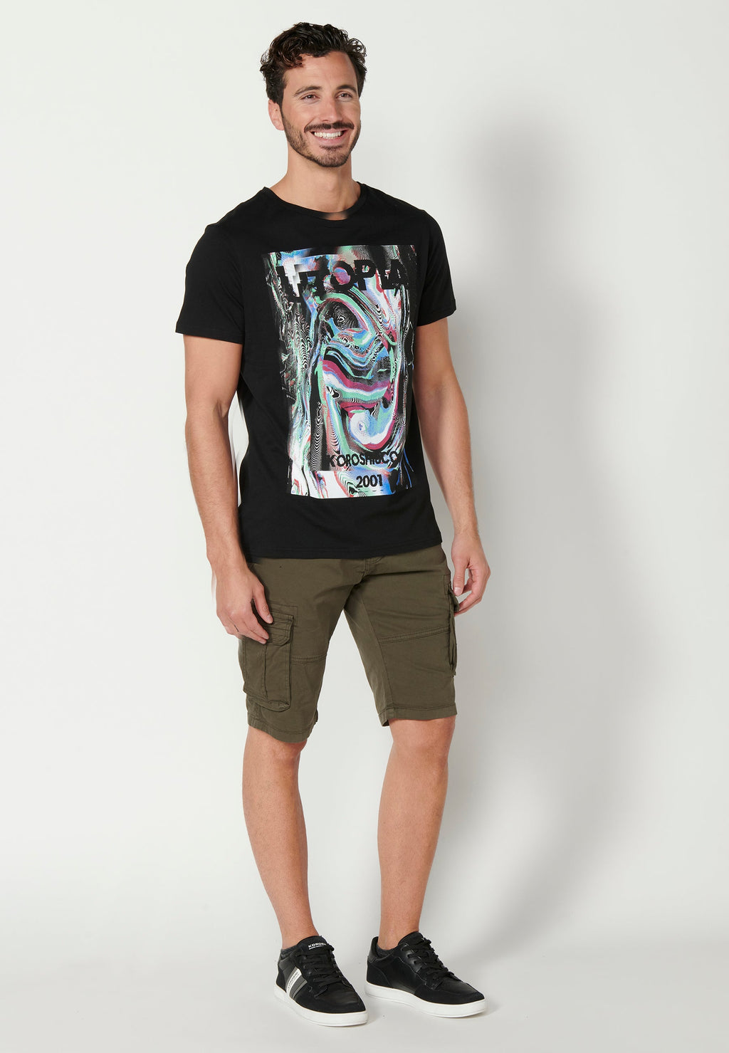 Camiseta Hombre Manga Corta Cuello Redondo Estampada – Koroshi Negro