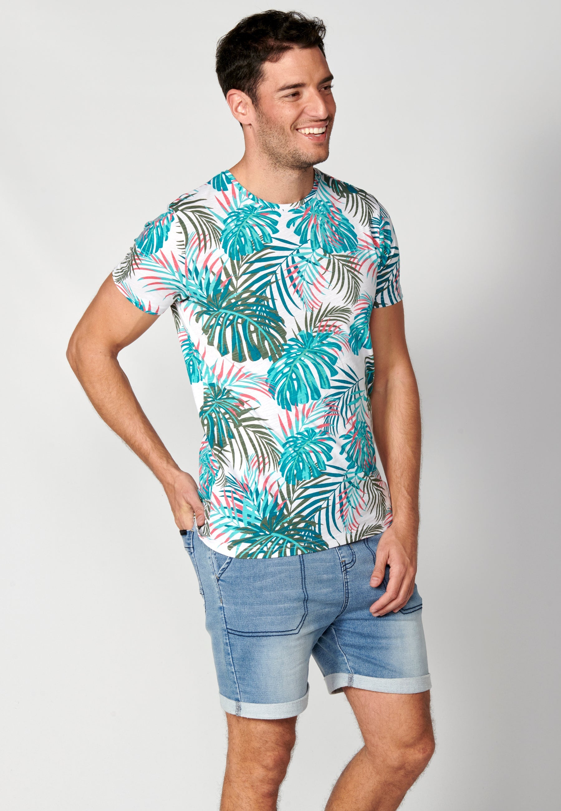 Camiseta Hombre Manga Corta Cuello Redondo Estampado Tropical – Koroshi 2311MC55