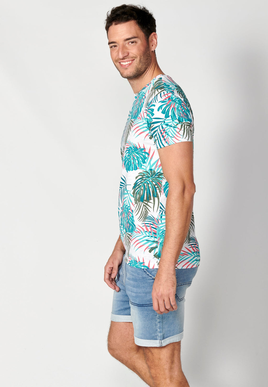 Camiseta Hombre Manga Corta Cuello Redondo Estampado Tropical – Koroshi 2311MC55