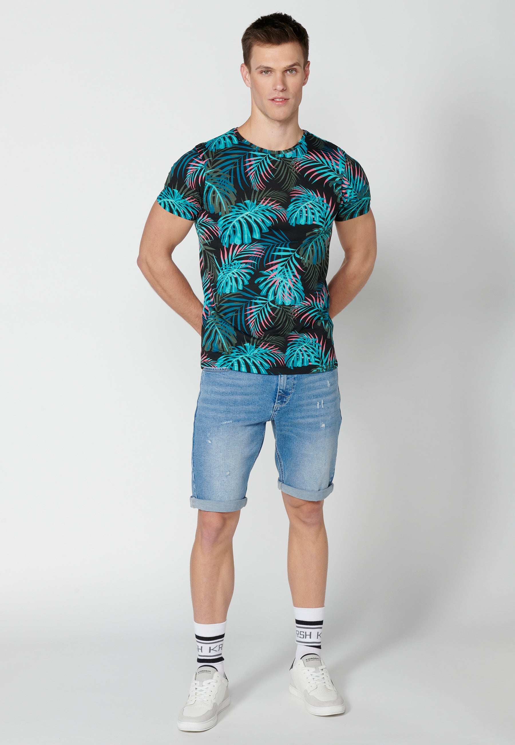 Camiseta Hombre Manga Corta Cuello Redondo Estampado Tropical – Koroshi 2311MC55