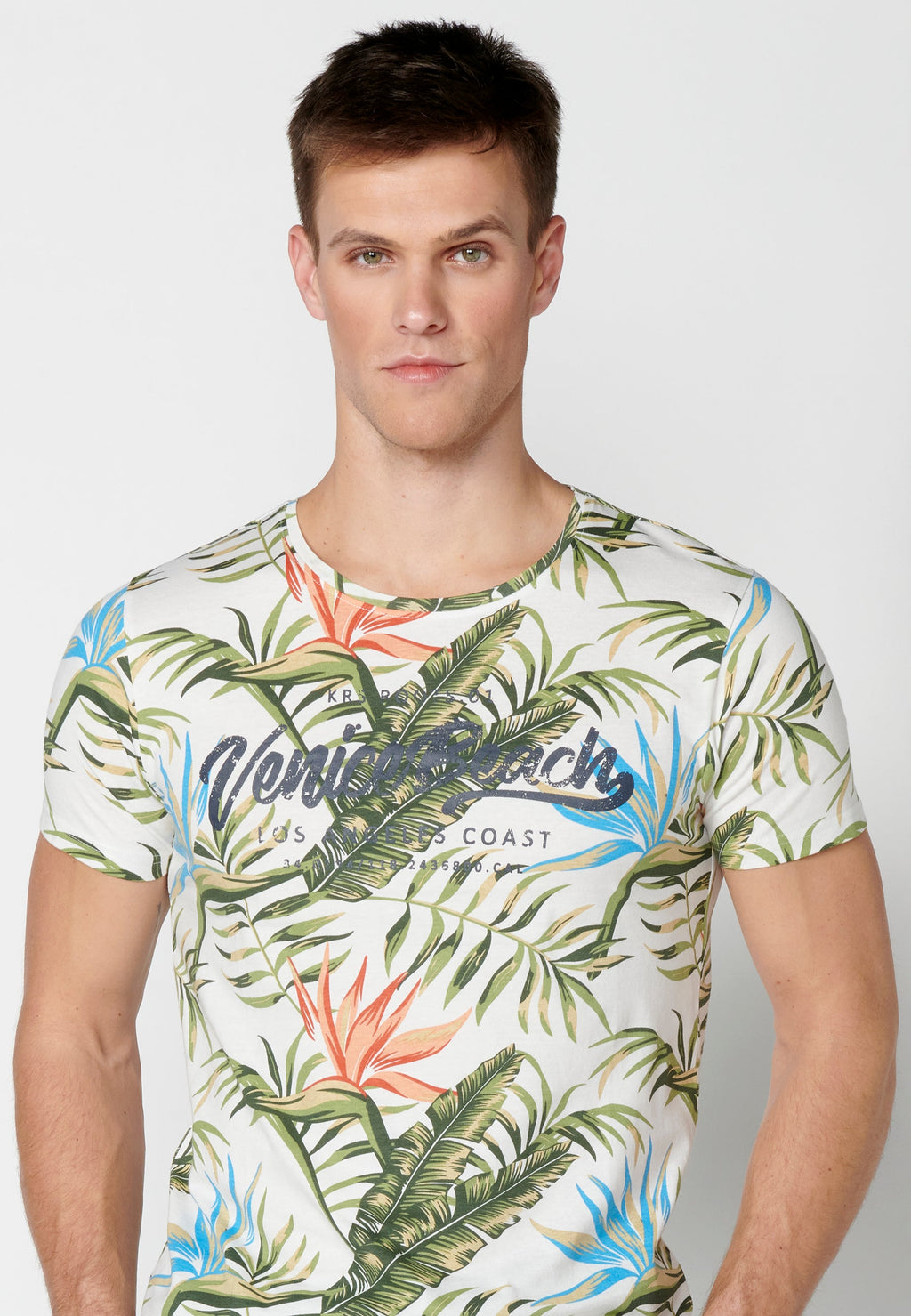 Camiseta Hombre Manga Corta Cuello Redondo Estampado Tropical – Koroshi 2311MC57
