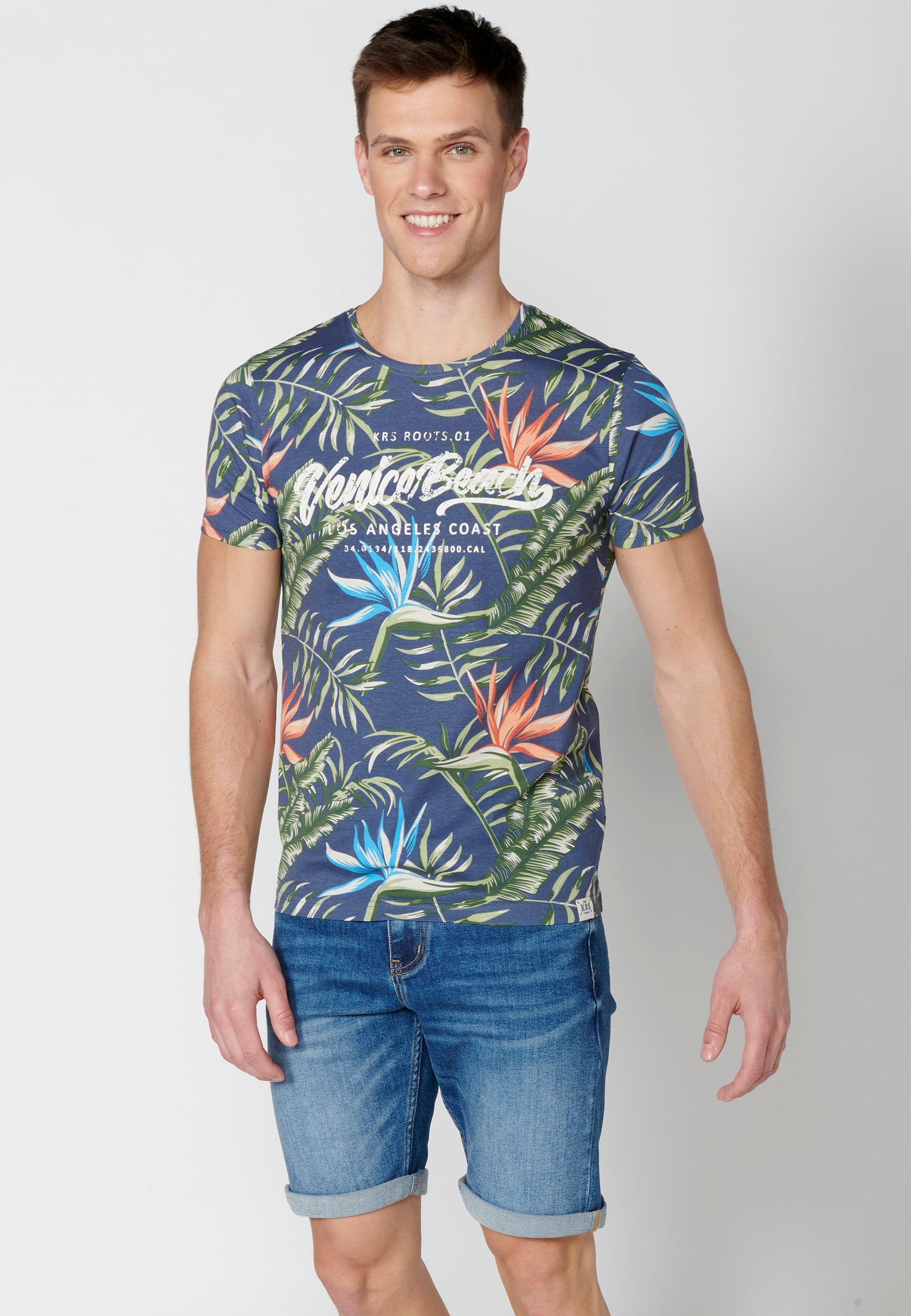 Camiseta Hombre Manga Corta Cuello Redondo Estampado Tropical – Koroshi 2311MC57