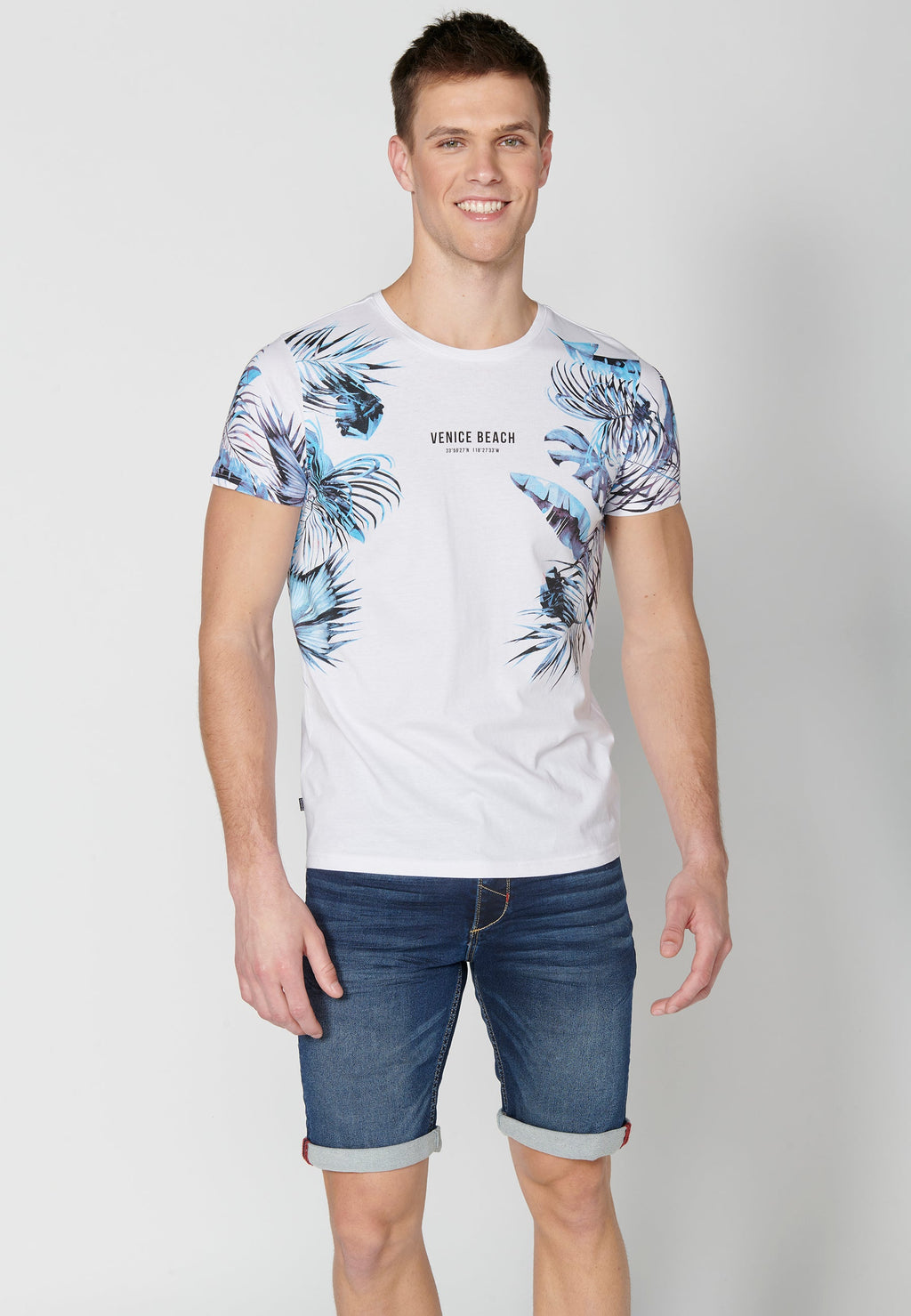 Camiseta Hombre Manga Corta Cuello Redondo Estampado Tropical – Koroshi Blanco