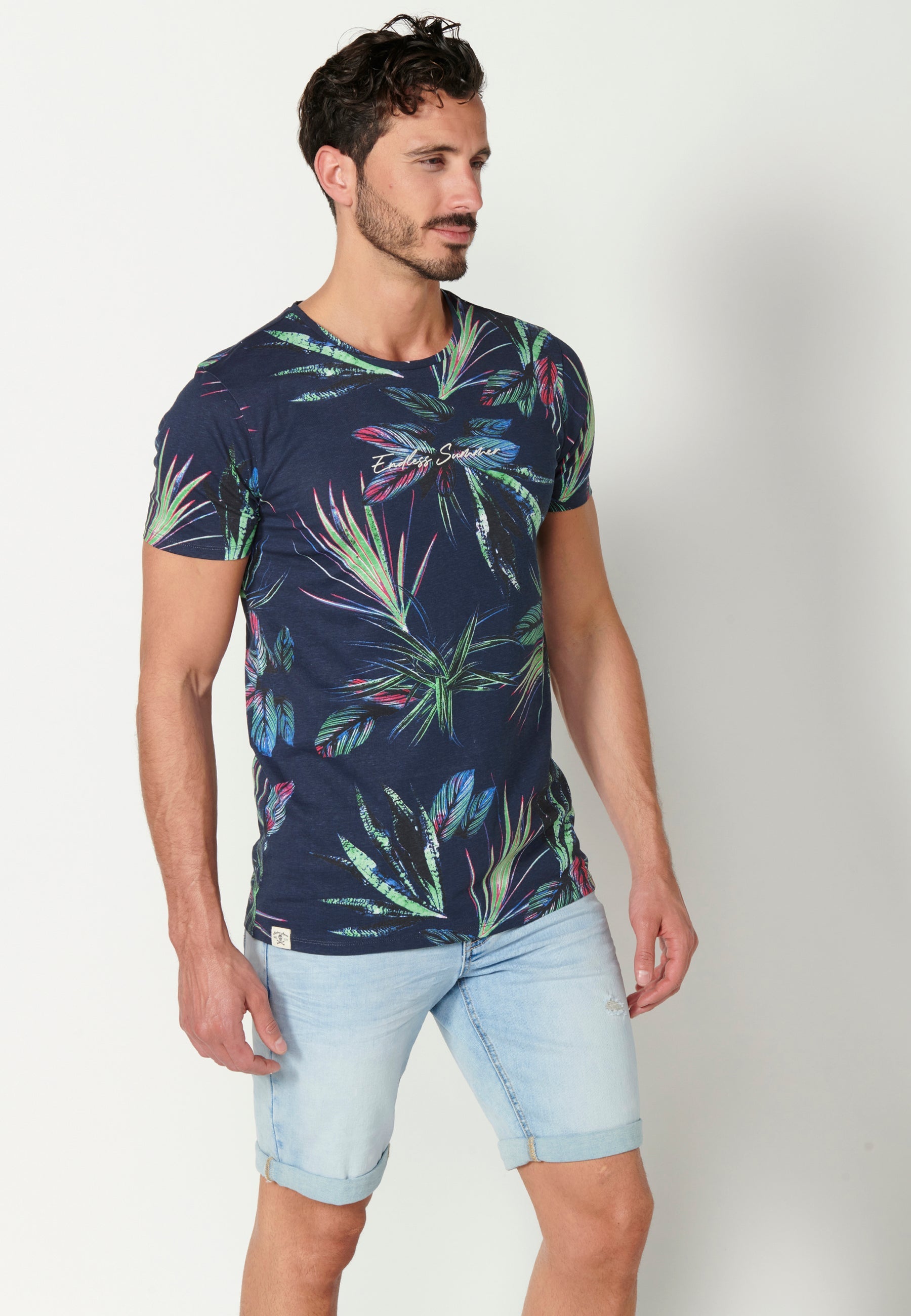 Camiseta Hombre Manga Corta Cuello Redondo Estampado Tropical – Koroshi Negro