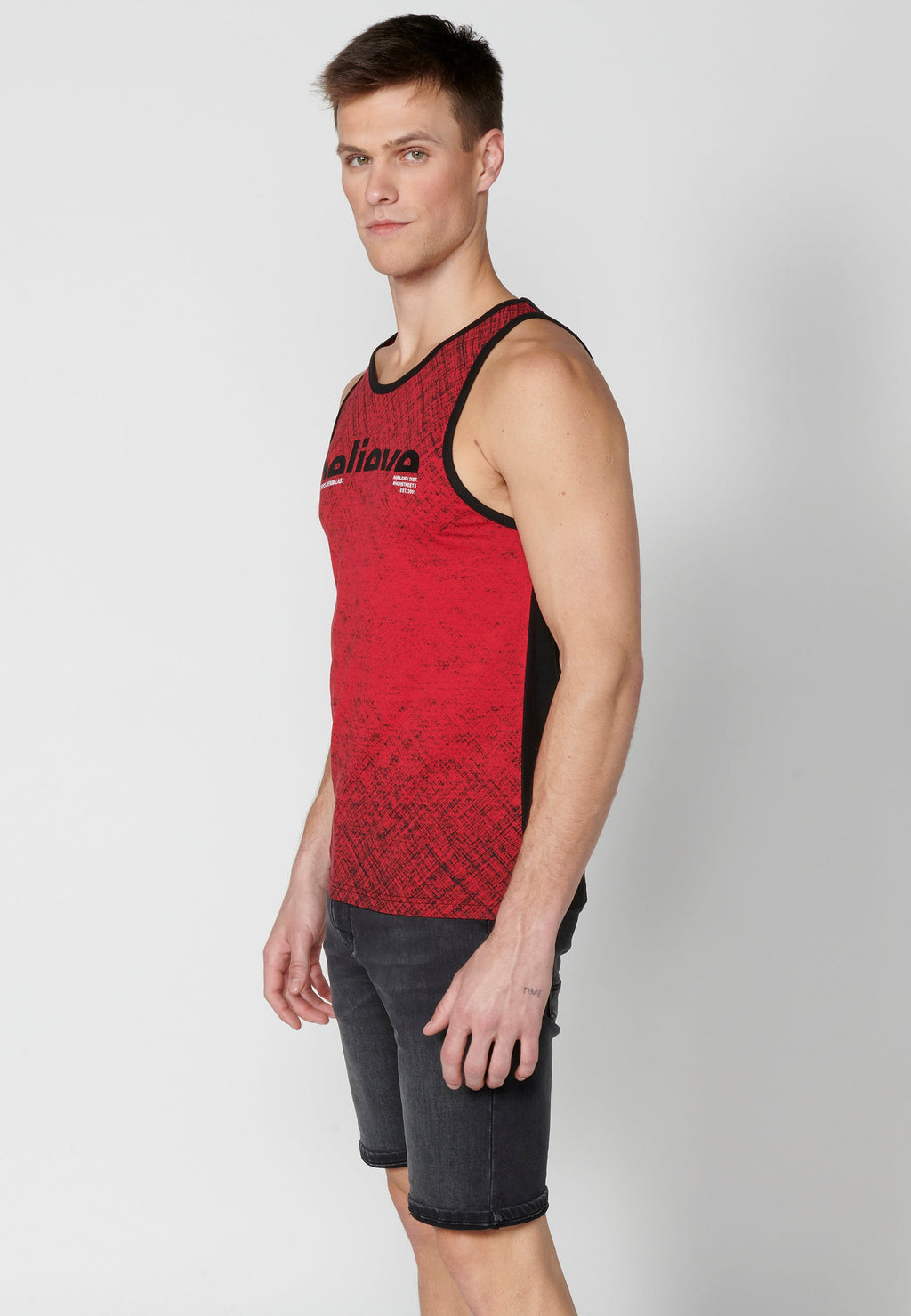 Camiseta Sin Mangas Hombre con Texto en el Pecho – Koroshi Rojo