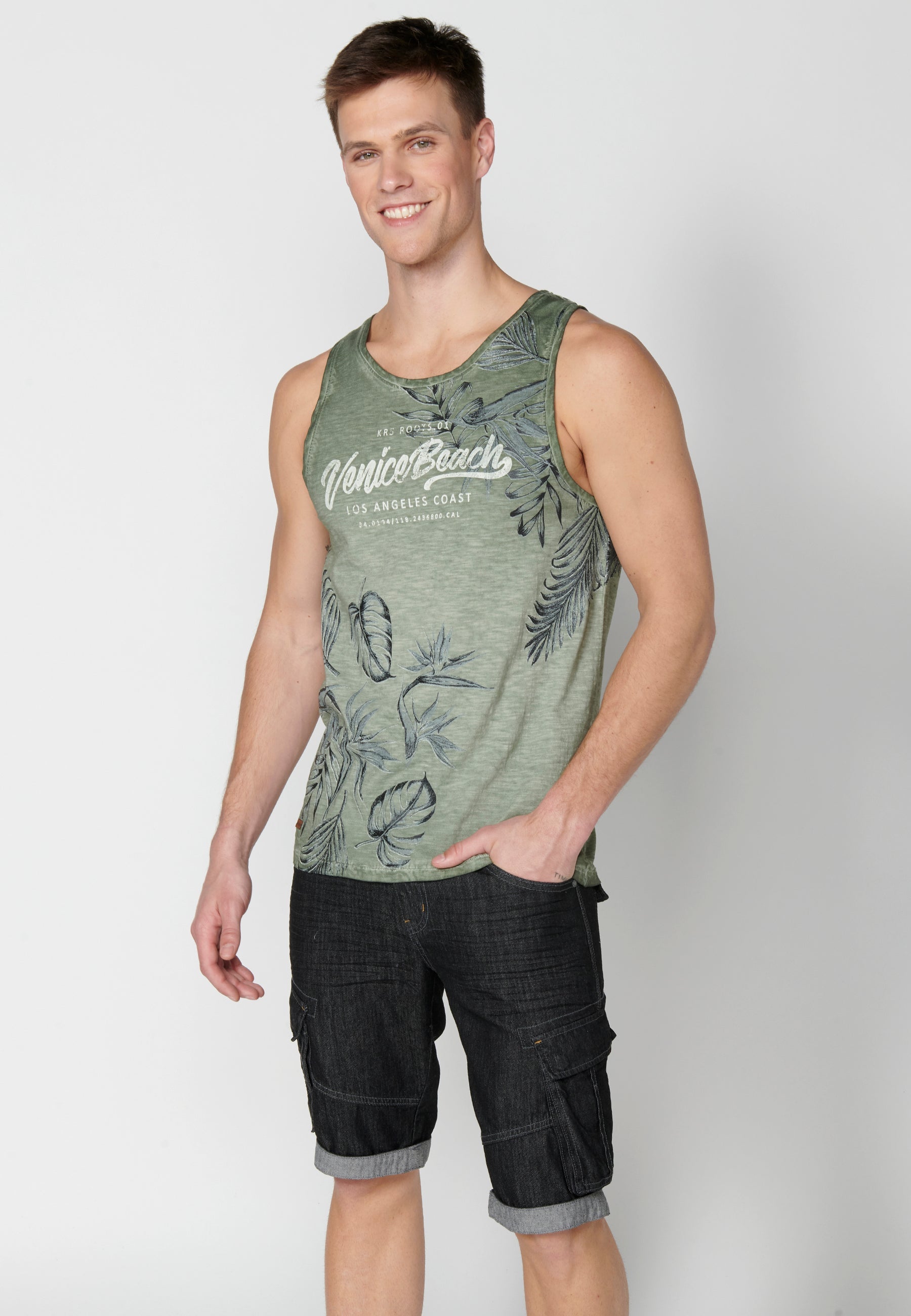 Camiseta Sin Mangas Hombre Estampado Tropical – Koroshi Kaki