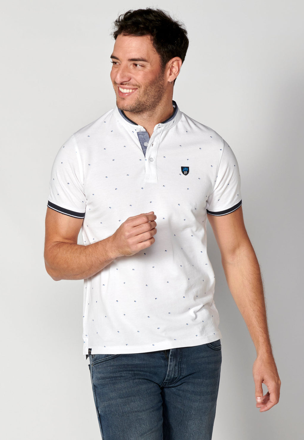 Polo Hombre Manga Corta Cuello Mao Estampado – Koroshi 2311PC22