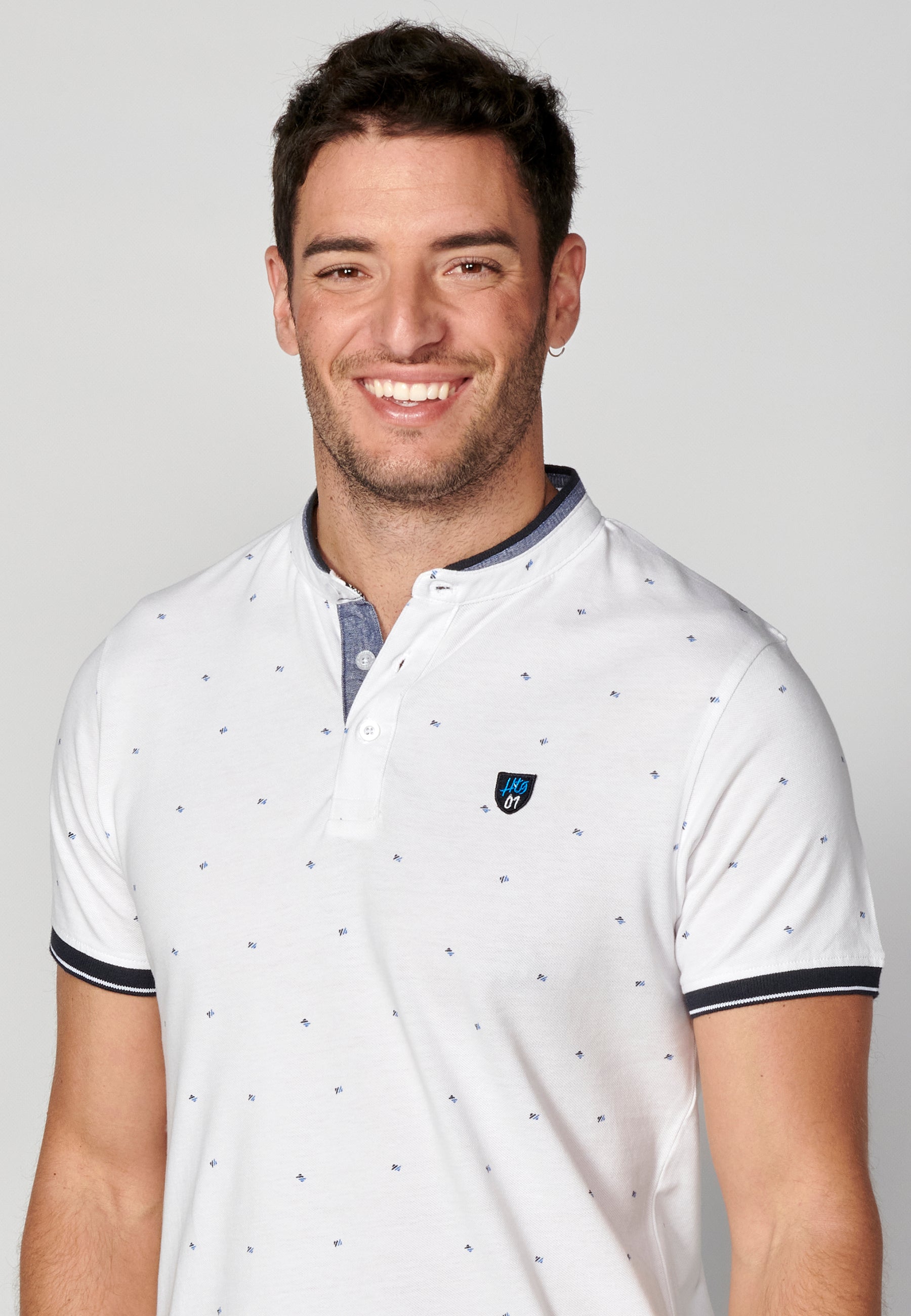 Polo Hombre Manga Corta Cuello Mao Estampado – Koroshi 2311PC22