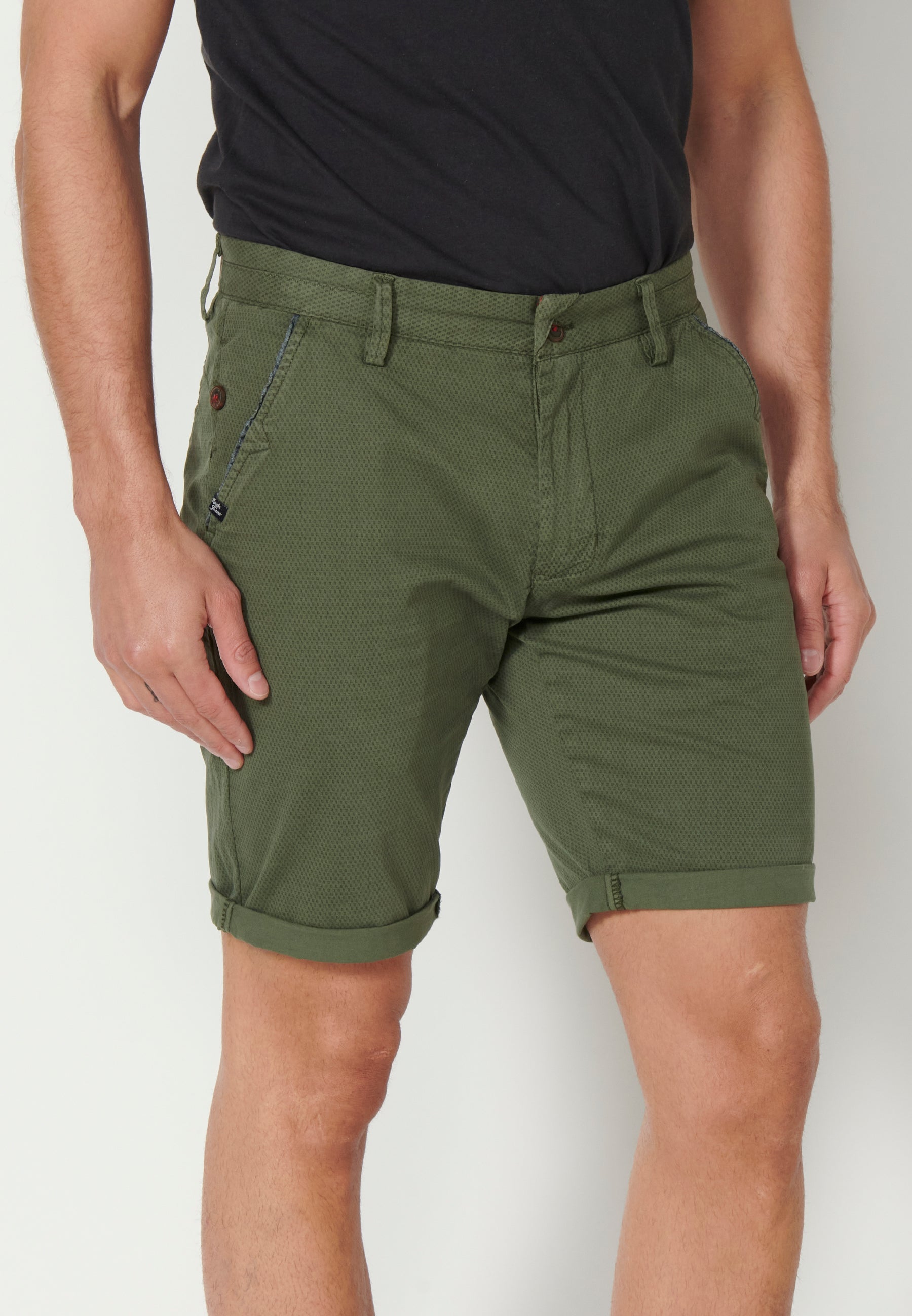 Bermuda Hombre Chino Algodón con Vuelta – Koroshi 2311PS08