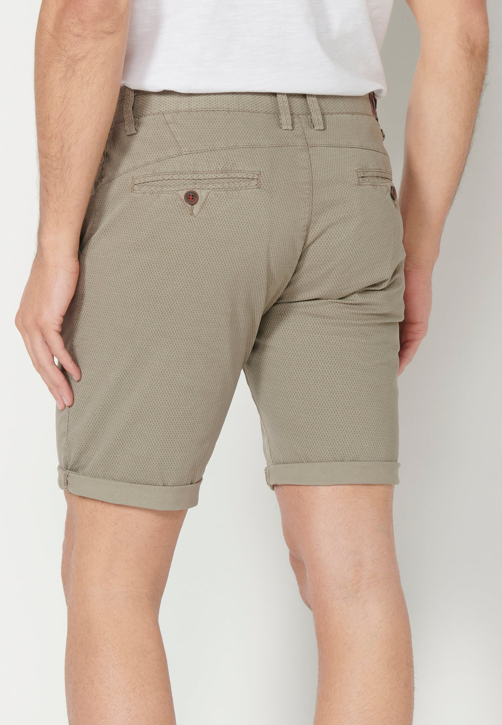Bermuda Hombre Chino Algodón con Vuelta – Koroshi 2311PS08