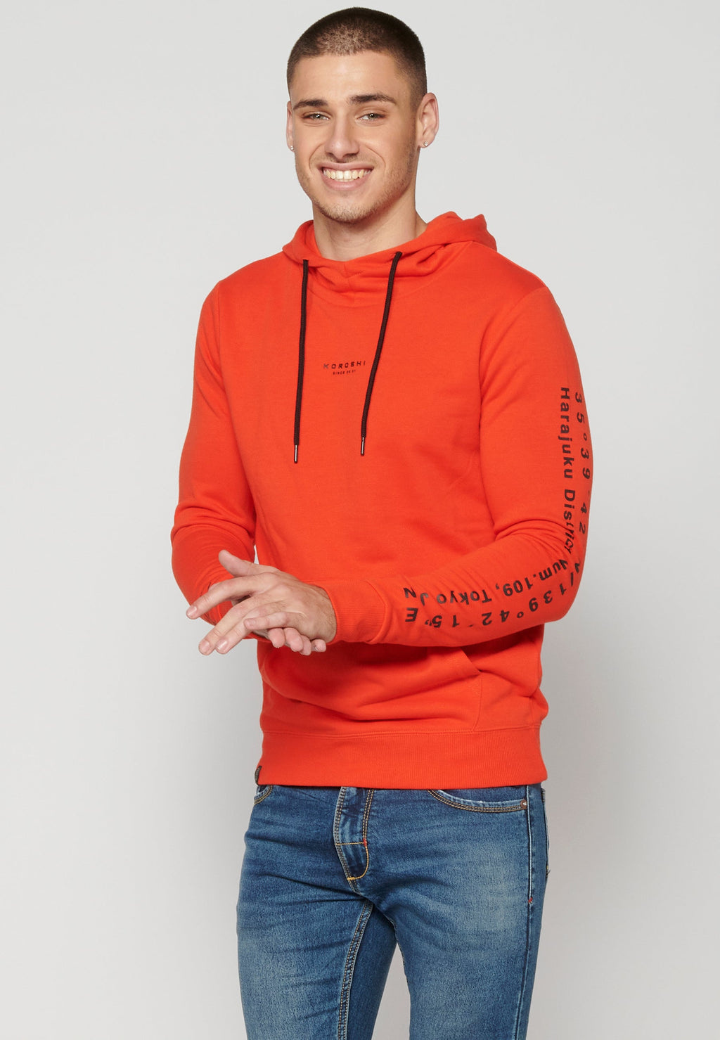 Sudadera Hombre Capucha con Bolsillo y Estampado – Koroshi Rojo