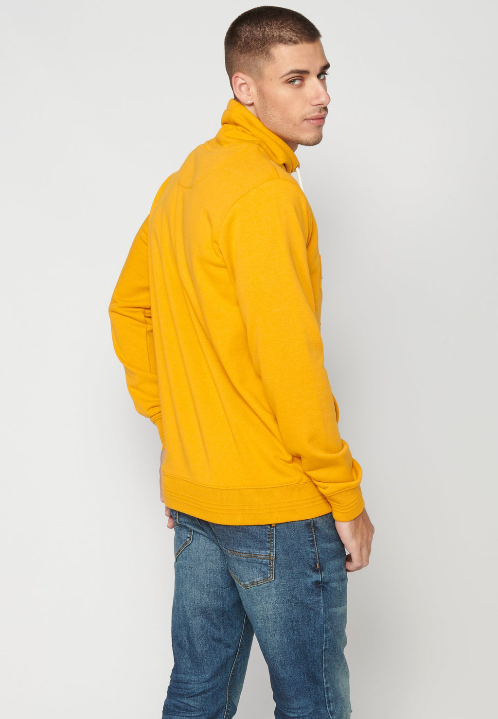 Sudadera Hombre Cuello Alto con Bolsillo – Koroshi 2311SU16
