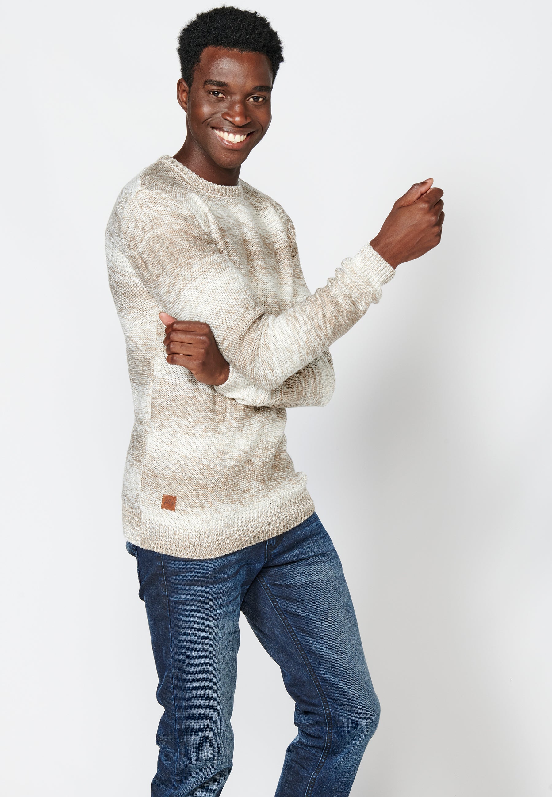 Jersey Punto Hombre Cuello Redondo Rayas Degradadas – Koroshi Beige