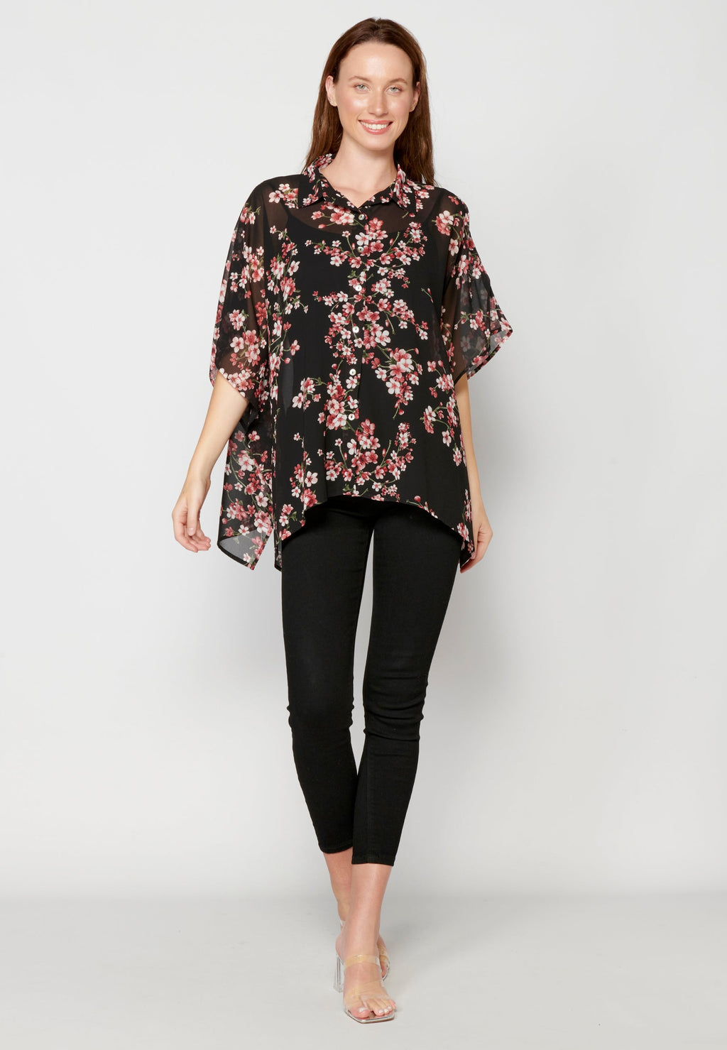 Blusa de manga corta fluida para mujer | moda actual