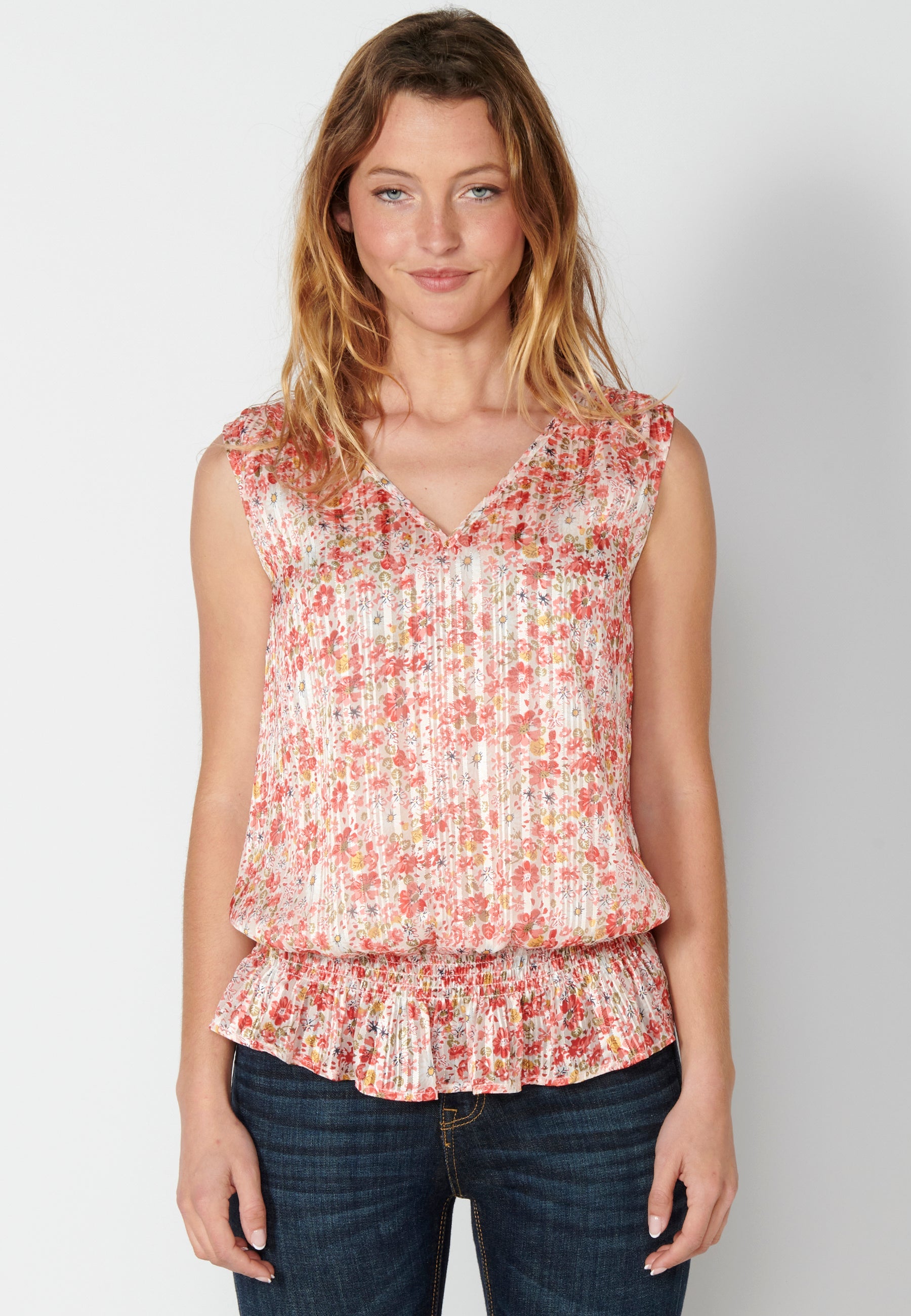 Blusa fluida sin mangas estampado floral multicolor para mujer | moda actual