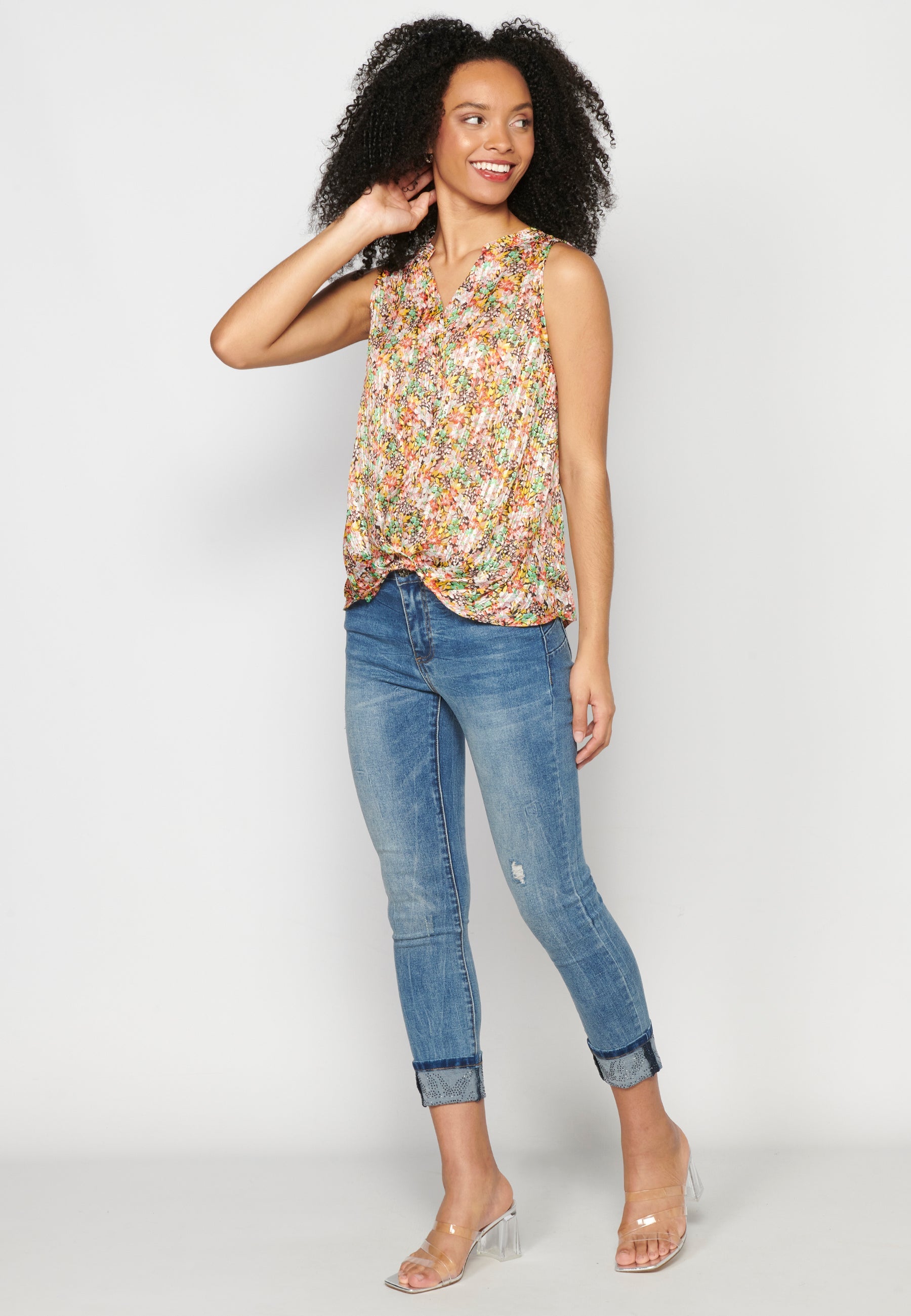 Blusa sin mangas fluida multicolor para mujer | moda actual