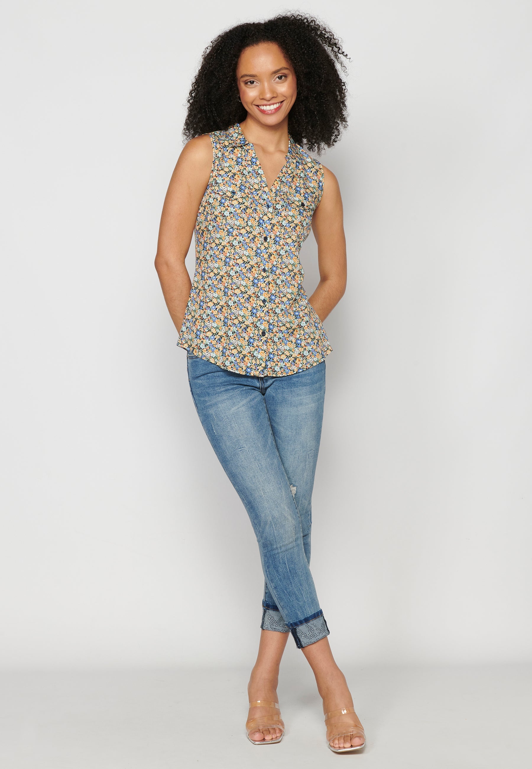 Blusa sin mangas con estampado floral multicolor para mujer | moda actual