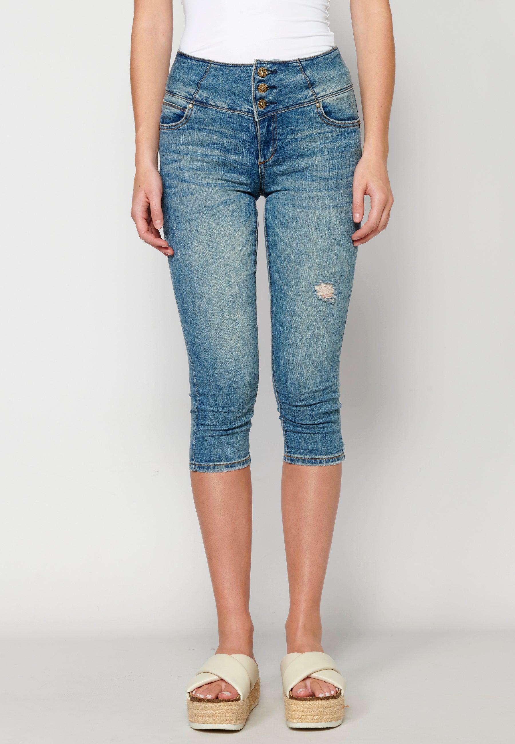 Pantalón pirata jeans slim para mujer | moda actual