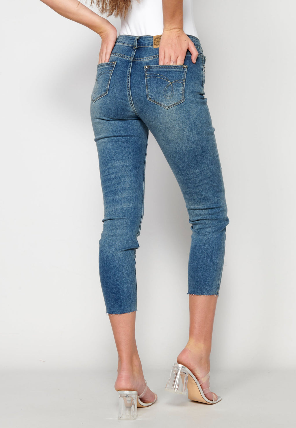 Pantalón straigth tobillero para mujer | moda actual