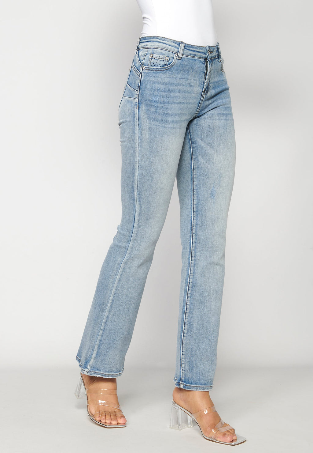 Pantalón largo straigth push up medio para mujer | moda actual