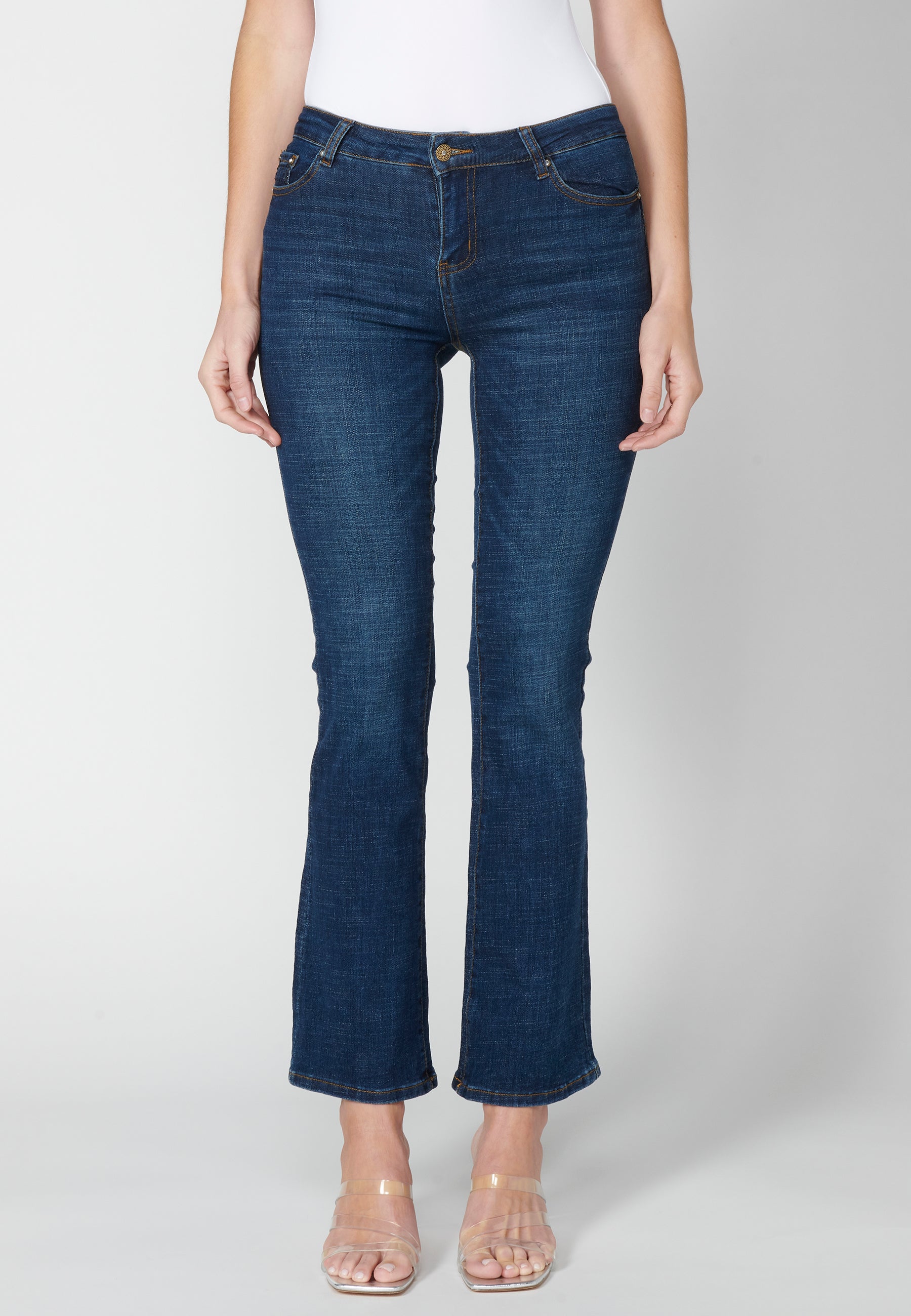 Pantalón largo straigth push up medio para mujer | moda actual