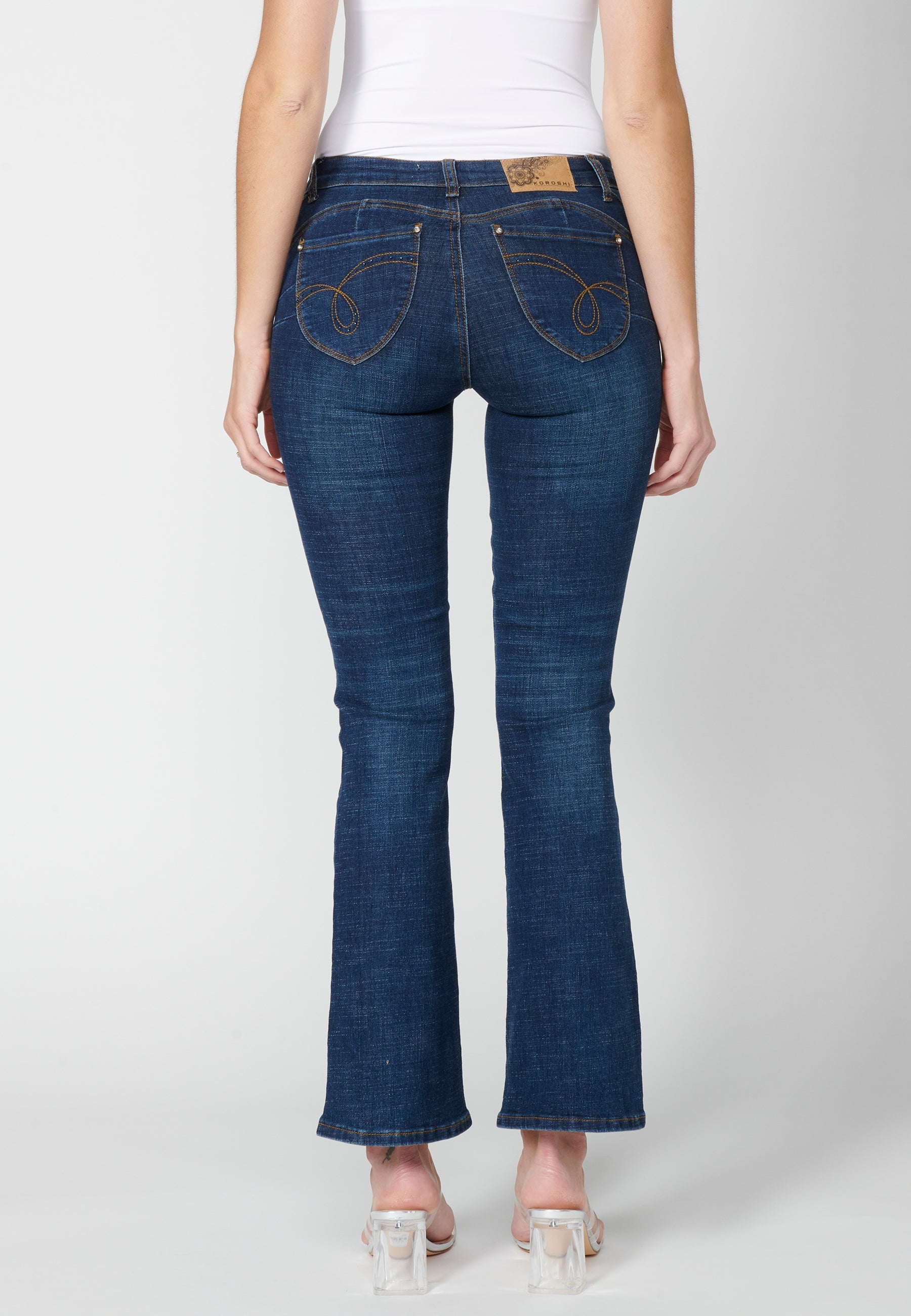 Pantalón largo straigth push up medio para mujer | moda actual