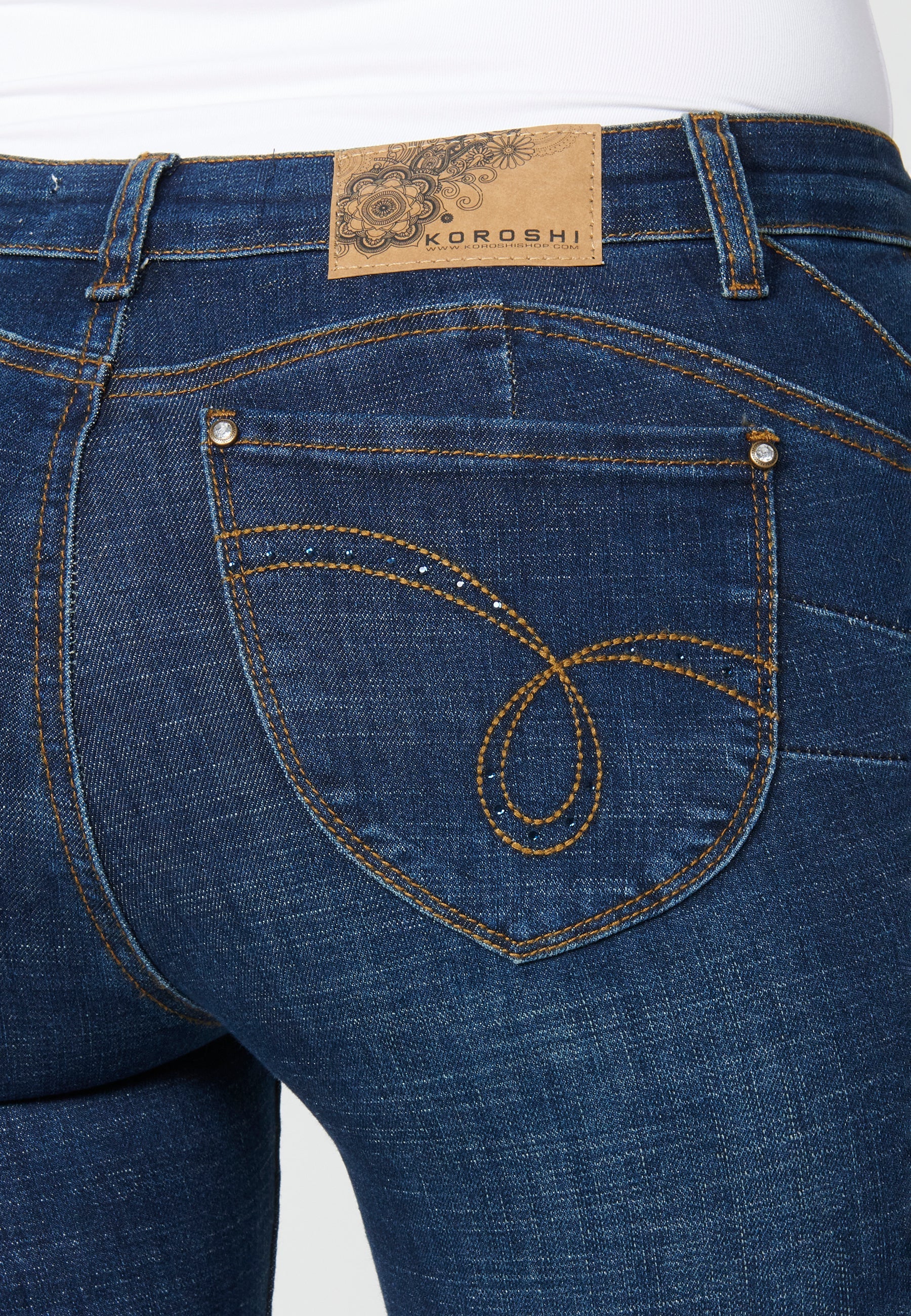 Pantalón largo straigth push up medio para mujer | moda actual