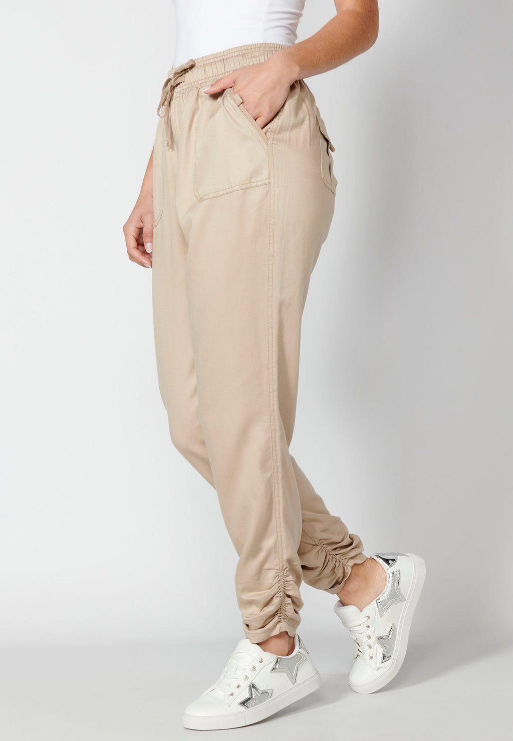 Pantalón largo straigth con cintura ajustable para mujer | moda actual