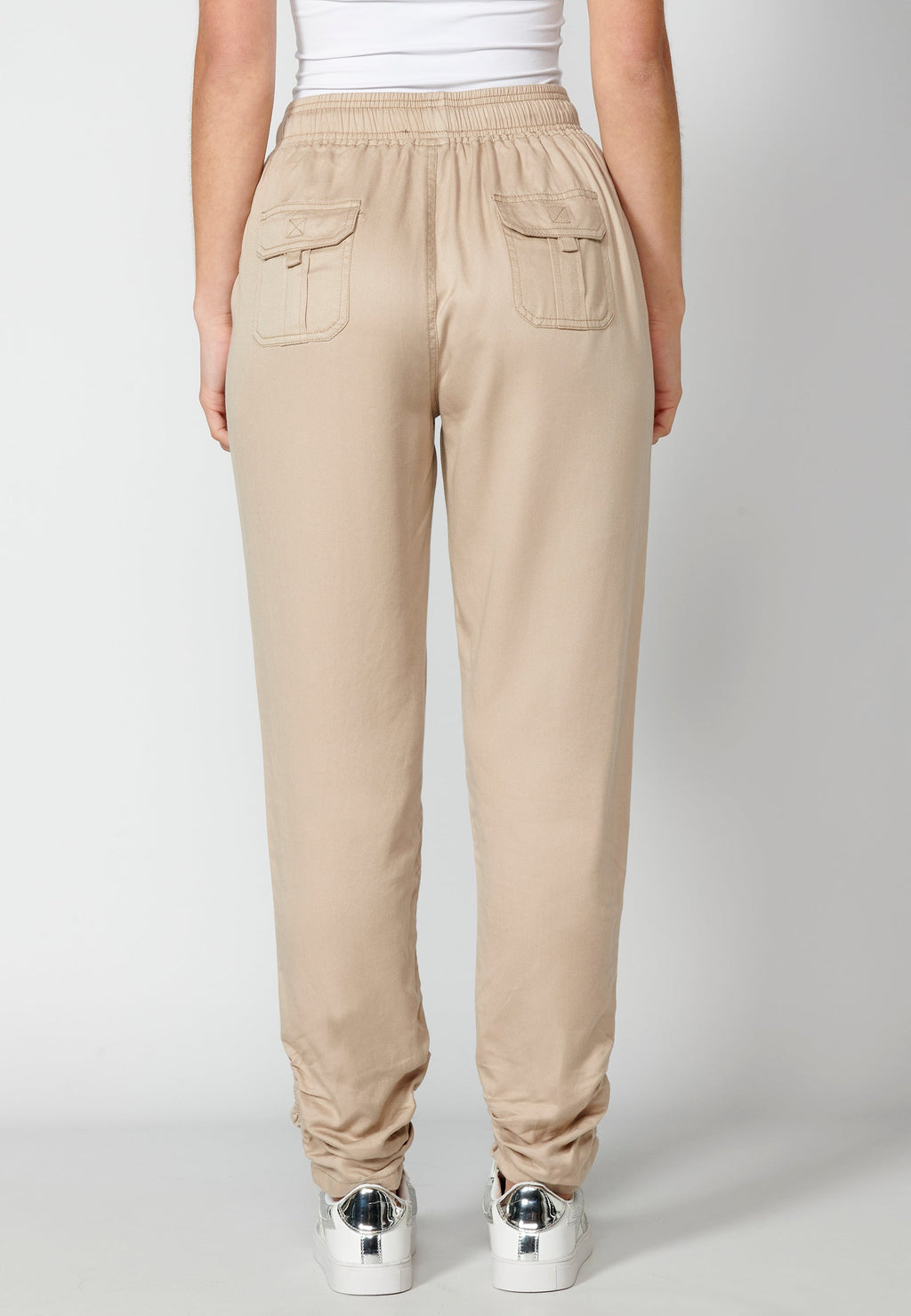 Pantalón largo straigth con cintura ajustable para mujer | moda actual