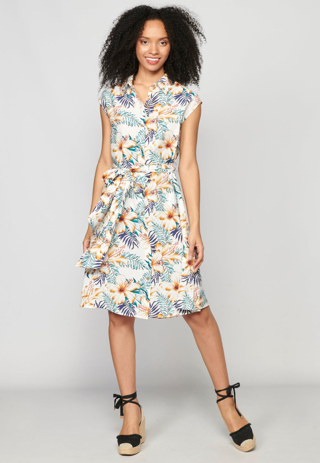 Vestido midi de manga corta estampado tropical floral para mujer | moda actual