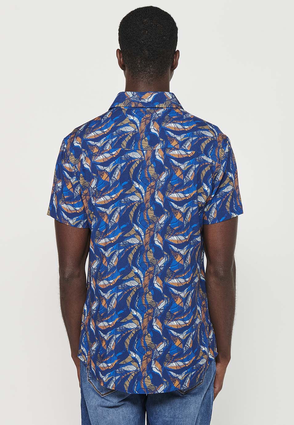Camisa Hombre Manga Corta Estampado Tropical Cuello Cubano Viscosa – Koroshi 2411CC36