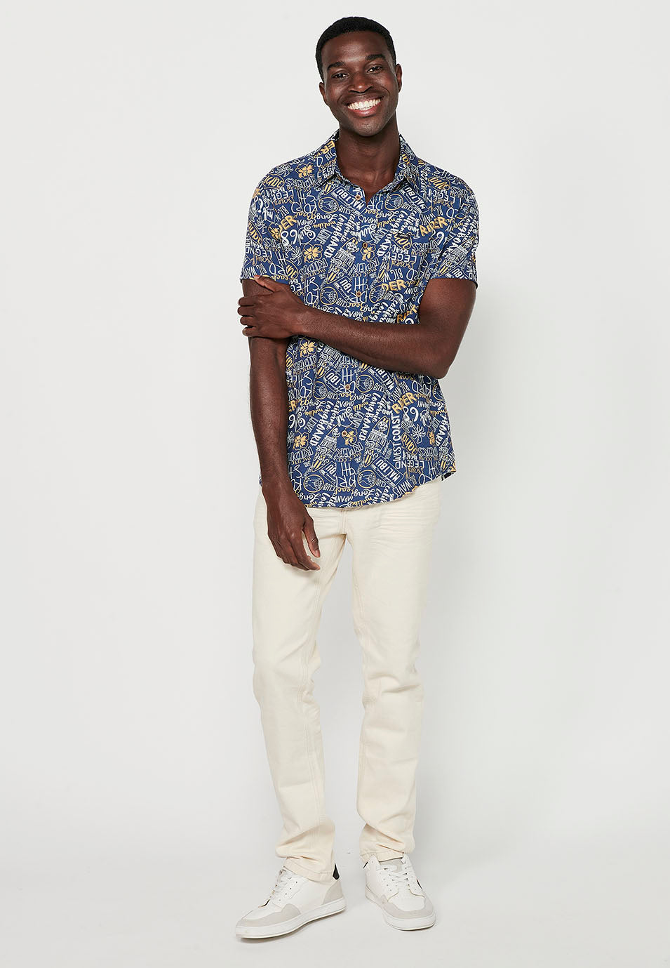 Camisa Hombre Manga Corta Estampado All-Over Viscosa – Koroshi 2411CC37