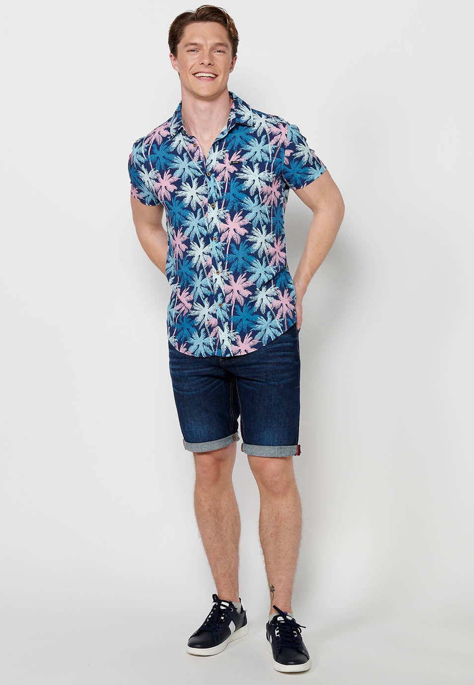 Camisa Hombre Manga Corta Estampado All-Over Viscosa – Koroshi 2411CC37