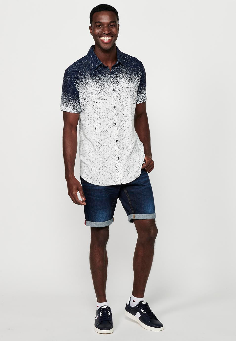 Camisa Hombre Manga Corta Estampado Degradado Viscosa – Koroshi 2411CC41