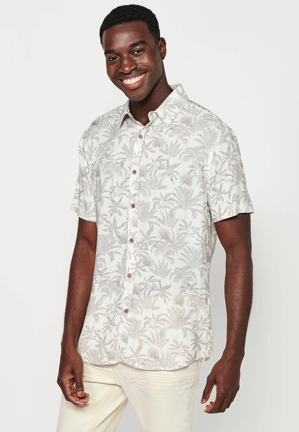 Camisa Hombre Manga Corta Estampado Palmeras Viscosa – Koroshi 2411CC44