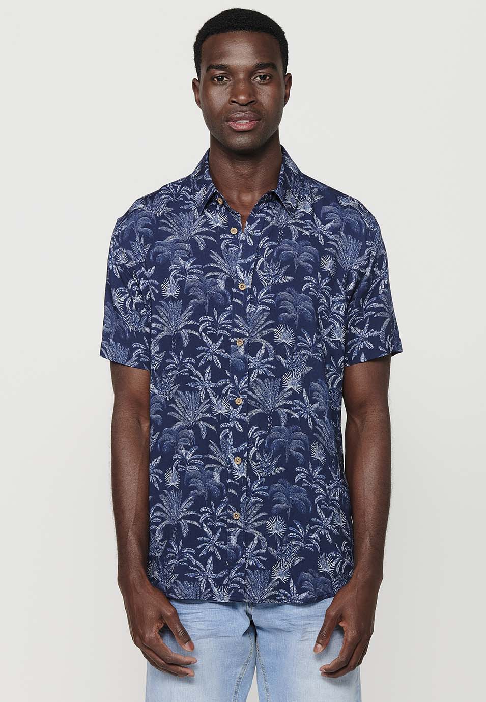 Camisa Hombre Manga Corta Estampado Palmeras Viscosa – Koroshi 2411CC44