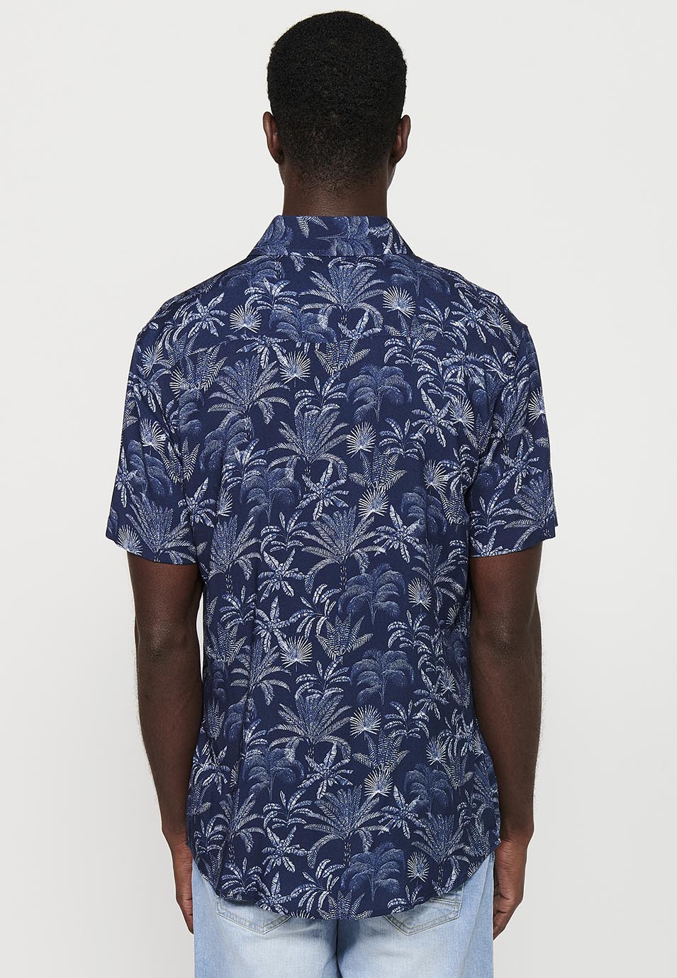 Camisa Hombre Manga Corta Estampado Palmeras Viscosa – Koroshi 2411CC44