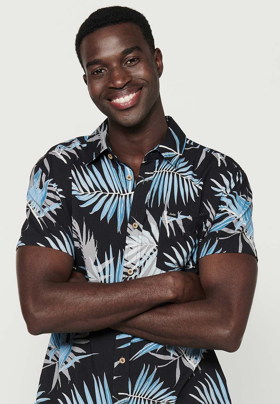 Camisa Hombre Manga Corta Estampado Tropical Viscosa – Koroshi 2411CC47