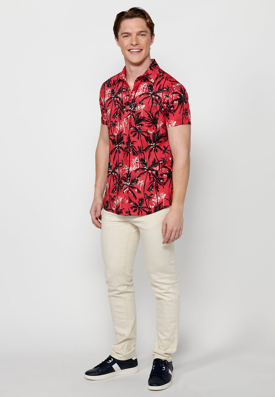 Camisa Hombre Manga Corta Estampado Tropical Viscosa – Koroshi 2411CC47