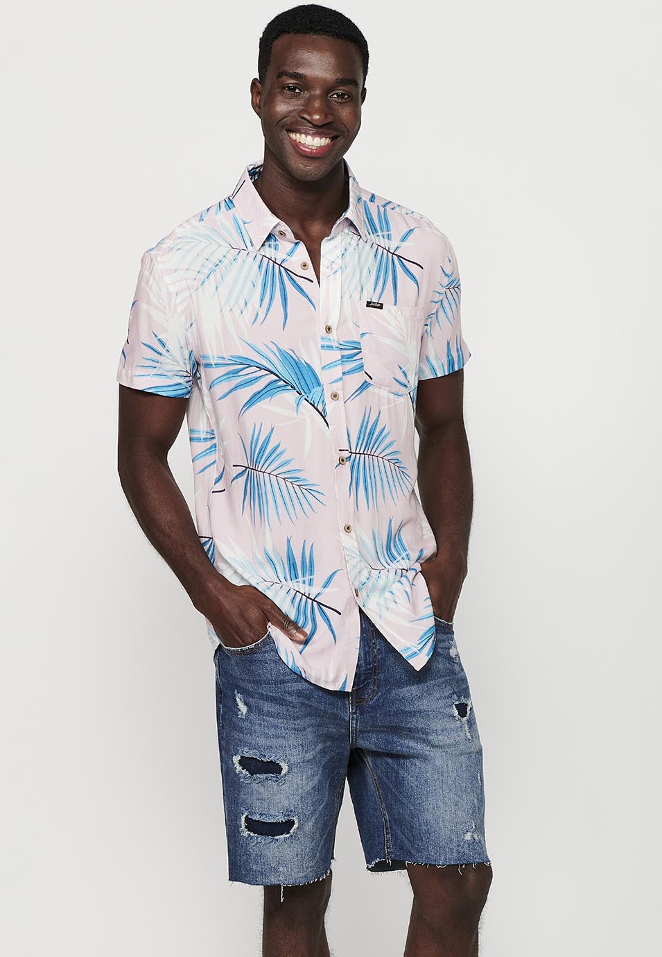Camisa Hombre Manga Corta Estampado Tropical Viscosa – Koroshi 2411CC47
