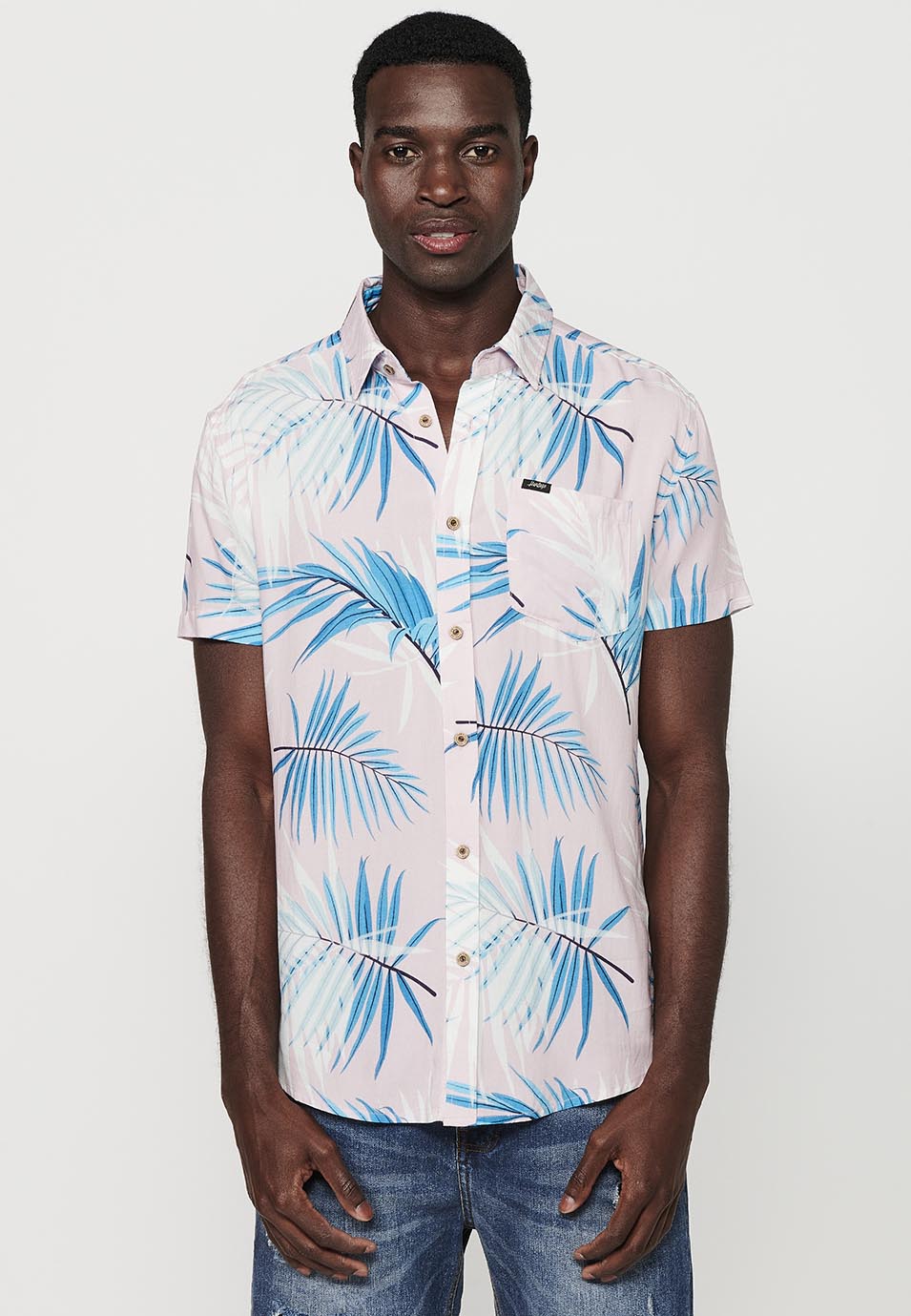 Camisa Hombre Manga Corta Estampado Tropical Viscosa – Koroshi 2411CC47