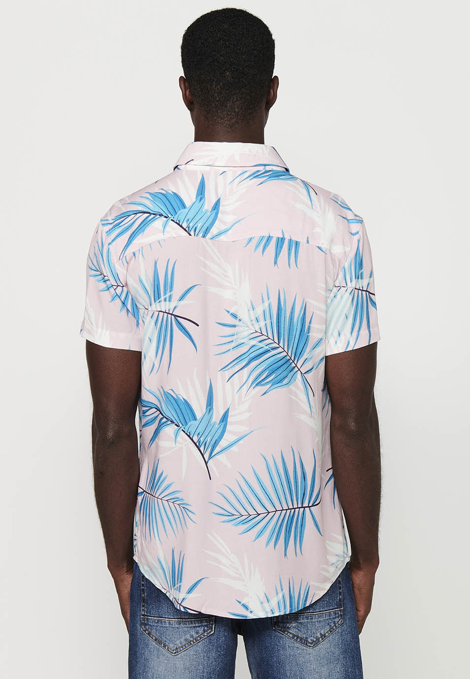 Camisa Hombre Manga Corta Estampado Tropical Viscosa – Koroshi 2411CC47