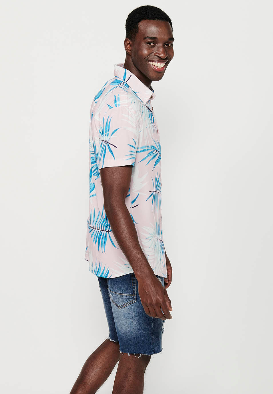 Camisa Hombre Manga Corta Estampado Tropical Viscosa – Koroshi 2411CC47
